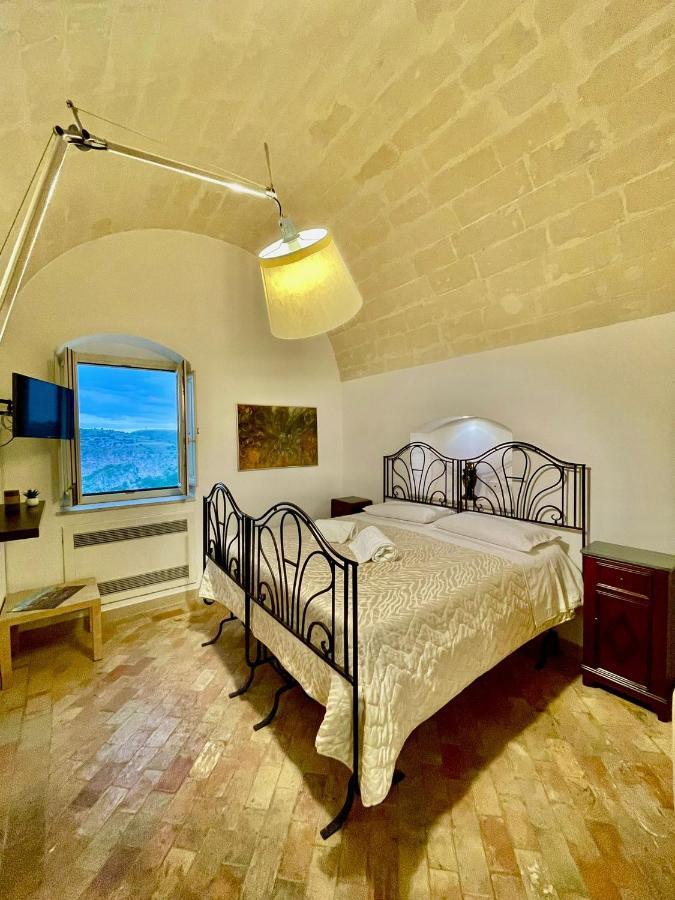 לינה וארוחת בוקר מטרה Dimora La Gravina מראה חיצוני תמונה